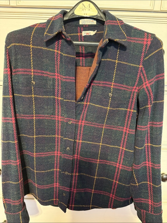 Tops - Flaherty flannel Button-Up Shirt Jacket in Navy, Pink & Gold